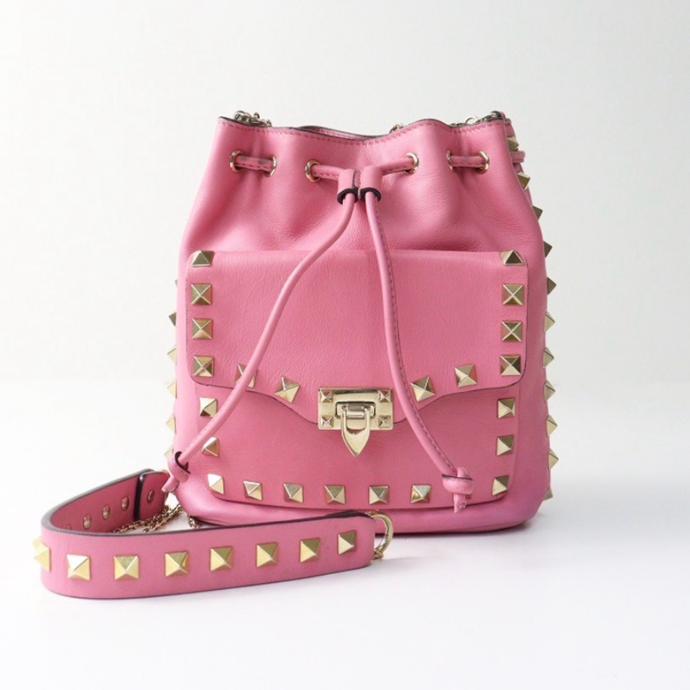 Valentino Garavani Pink Leather Drawstring Rockstud Bucket Bag